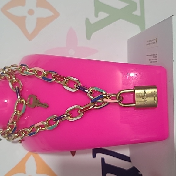 #319 Authentic LOUIS VUITTON Lock Key Set  with colorful Necklace and bracelet - Picture 1 of 8